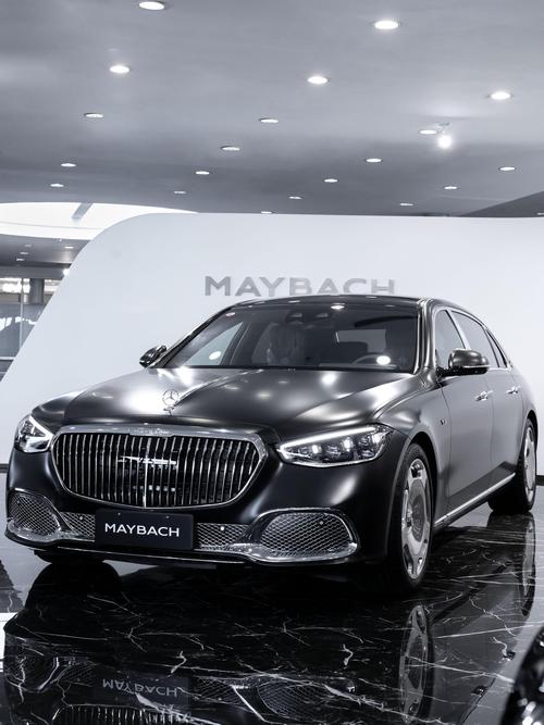 深圳21岚图汽车的售后服务让用户无忧出行，迈巴赫未来的豪华车趋势