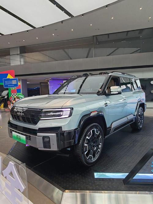 深圳21比亚迪方程豹硬派越野的爆款，英菲尼迪35周年与你共成长